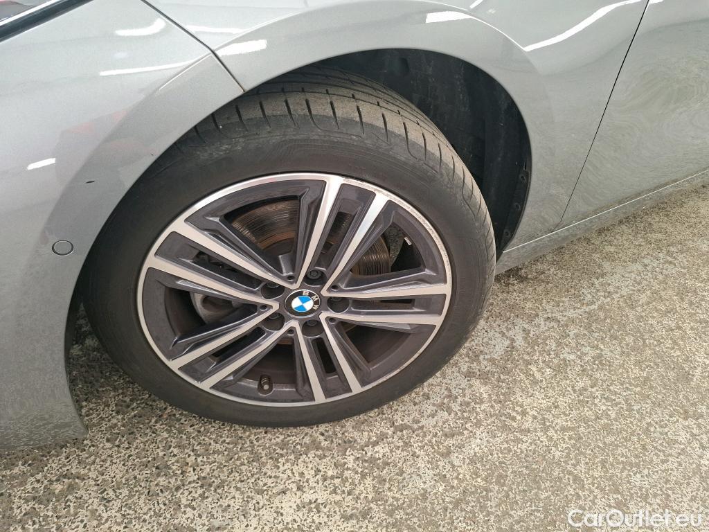  Bmw  Serie 1 BMW Série 1 / 2019 / 5P / Berline 116i DKG7 Business Design #13