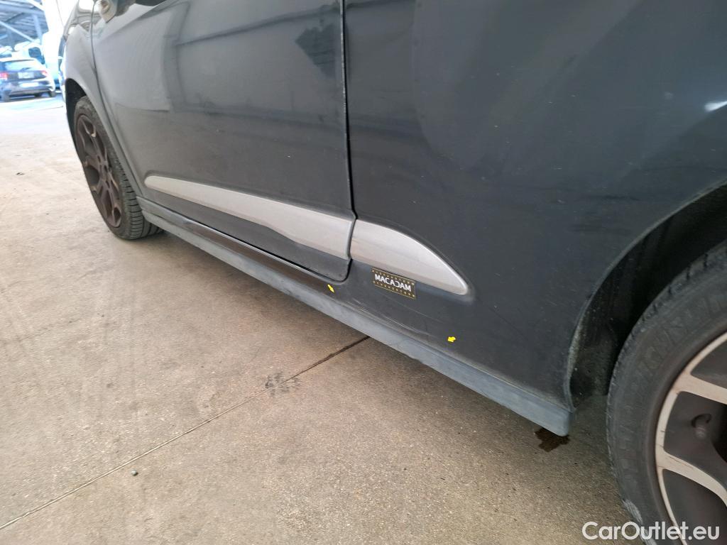  Citroen  DS3 CITROEN  3p Berline Sport Chic THP 150 #26