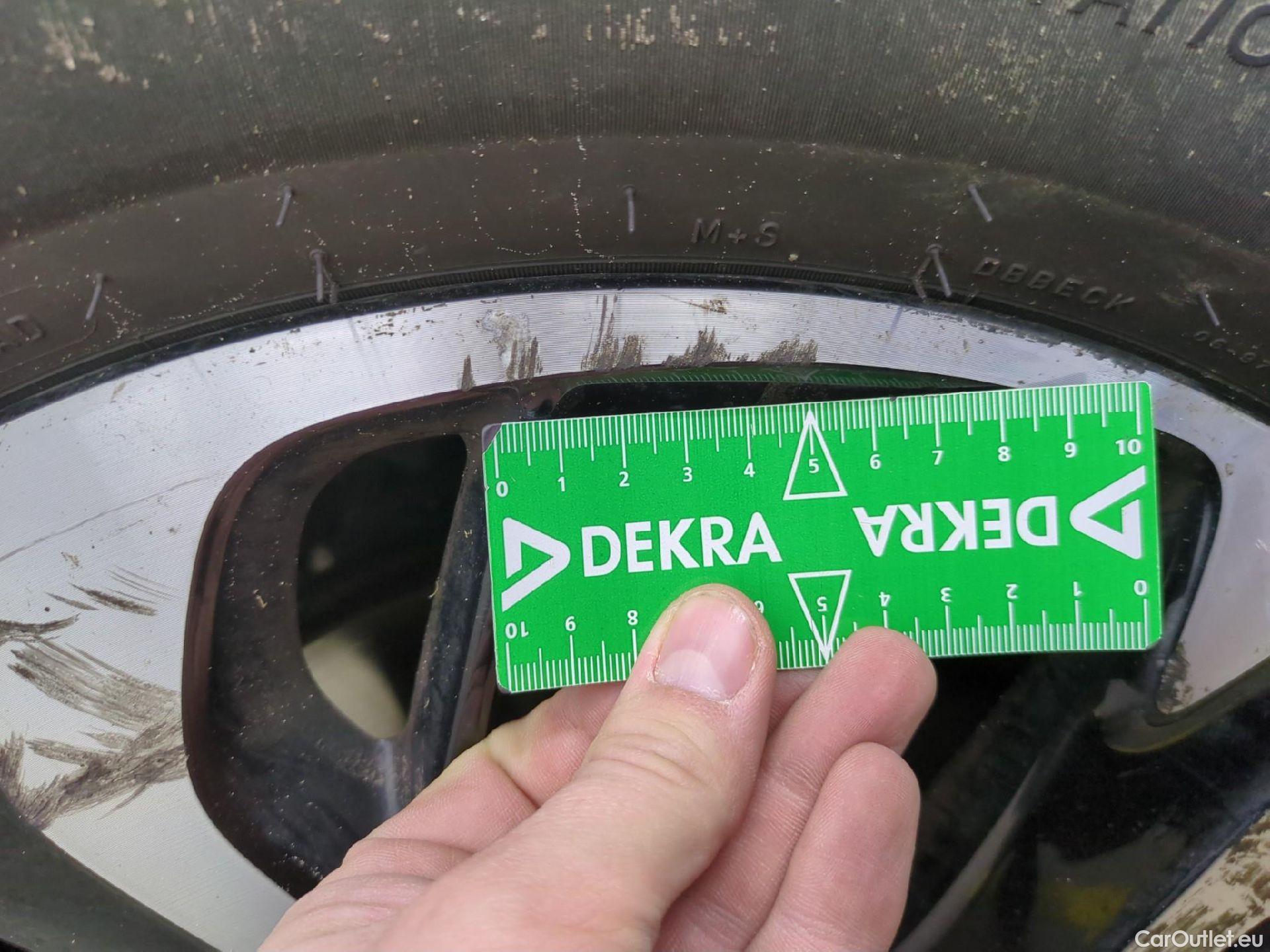  DS  DS7 7 Crossback Business 1.2 PureTech 130CV BVA8 E6d #10