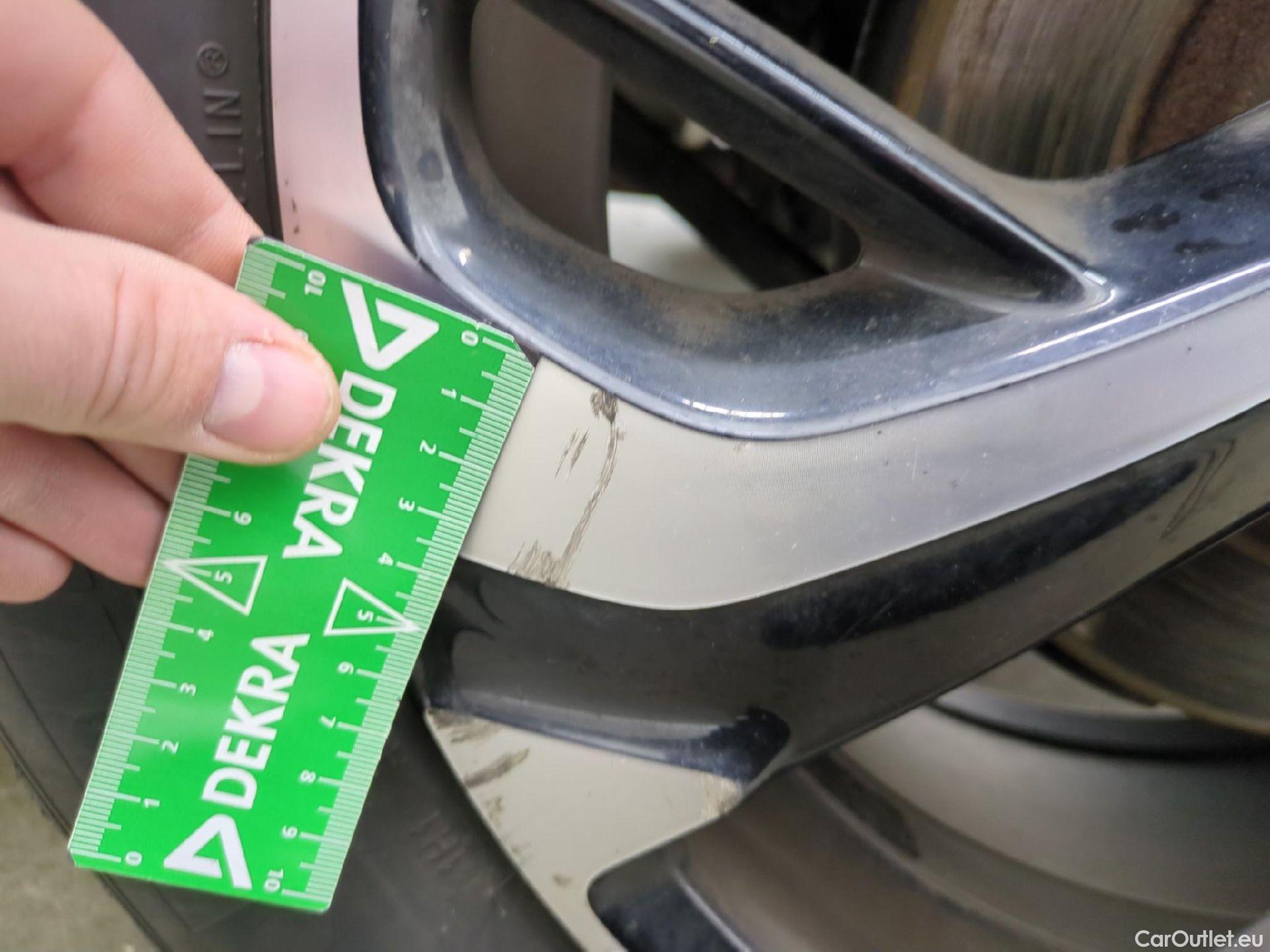  DS  DS7 7 Crossback Business 1.2 PureTech 130CV BVA8 E6d #29