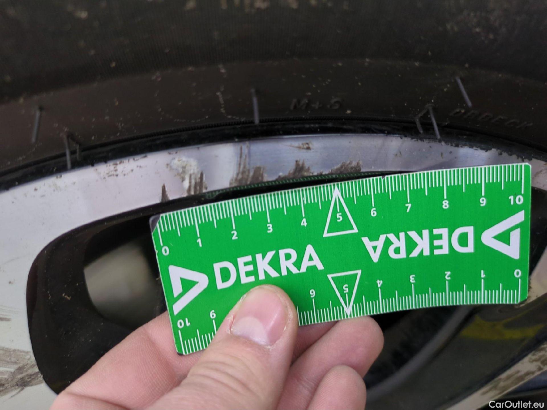  DS  DS7 7 Crossback Business 1.2 PureTech 130CV BVA8 E6d #8