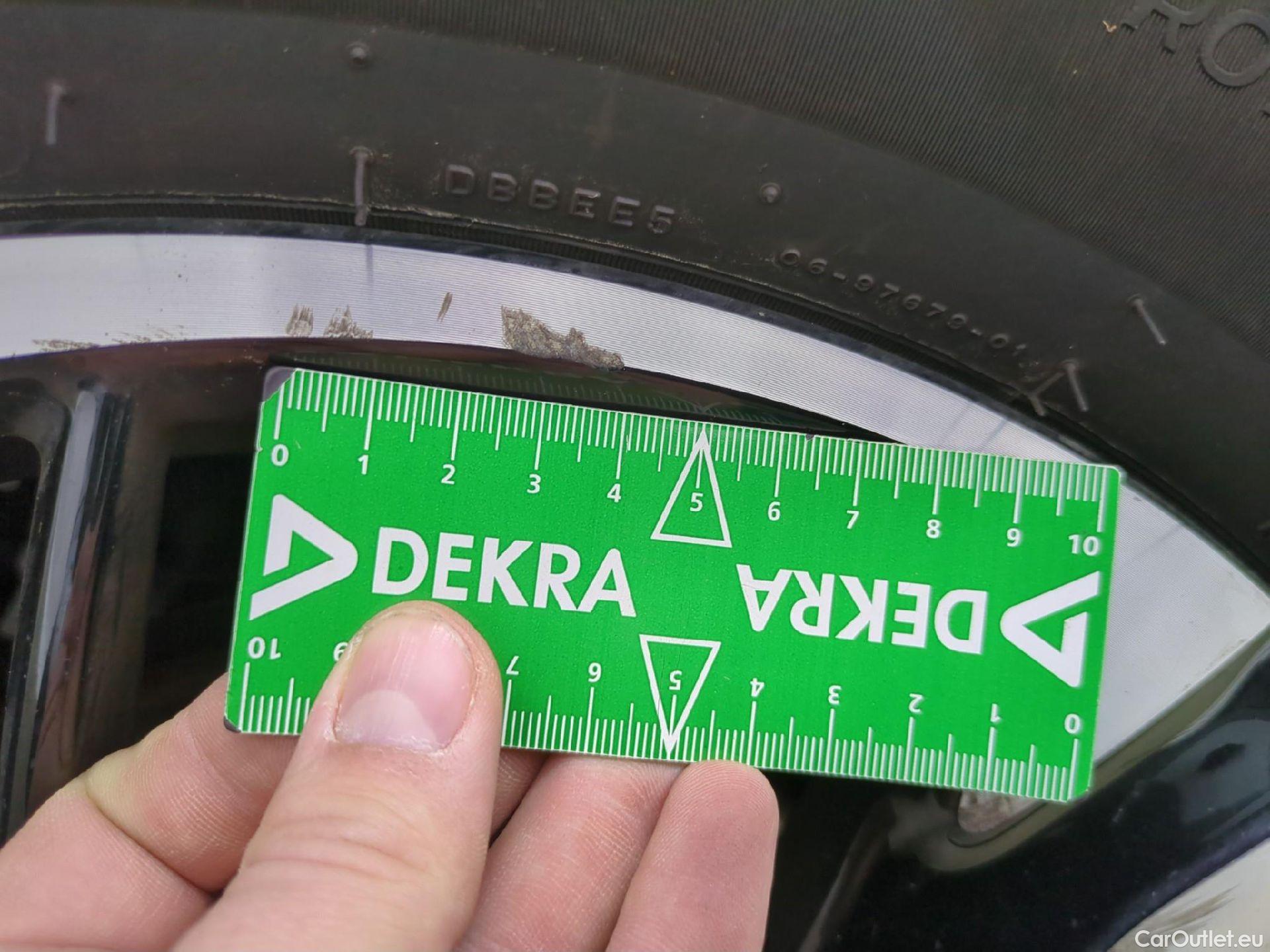  DS  DS7 7 Crossback Business 1.2 PureTech 130CV BVA8 E6d #31