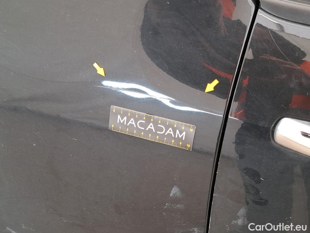  Citroen  DS3 CITROEN  3p Berline Sport Chic THP 150 #17