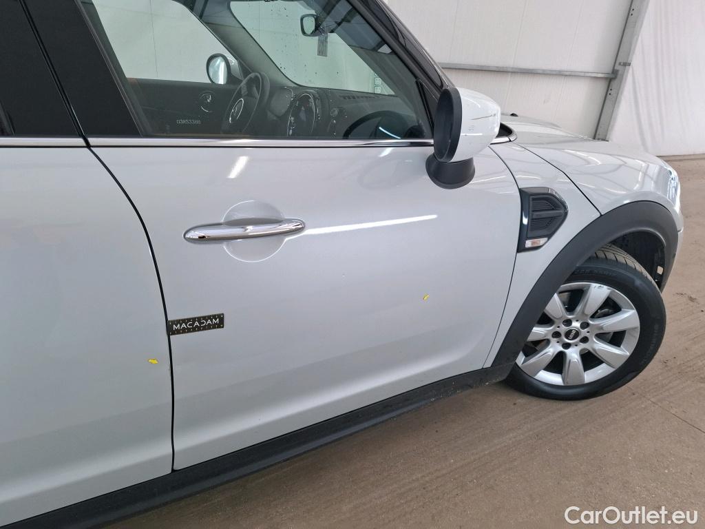  Mini  Countryman MINI  / 2020 / 5P / Crossover Cooper Finition Chili 136 ch BVA7 #1