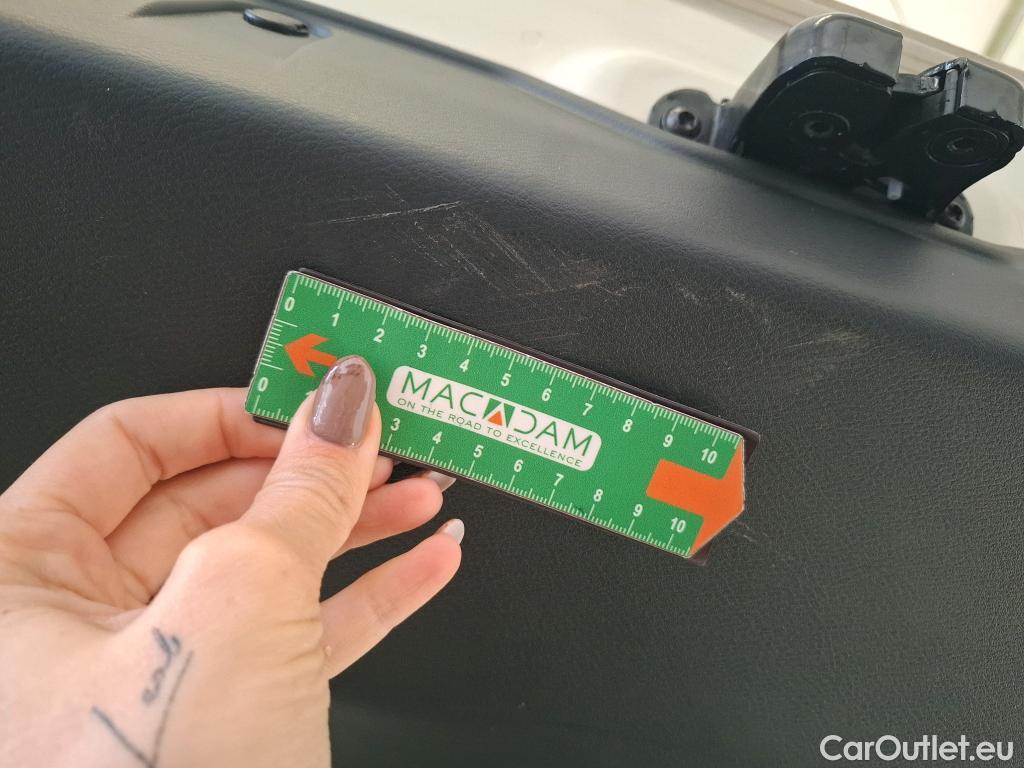  Nissan  Micra NISSAN  / 2016 / 5P / Berline IG-T 92 Acenta / VO RECONDITIONNE / PHOTOS AVANT RECONDITIONNEMENT #4