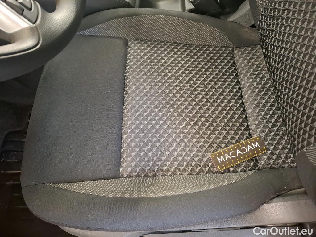  Nissan  Micra NISSAN  / 2016 / 5P / Berline IG-T 92 Acenta / VO RECONDITIONNE / PHOTOS AVANT RECONDITIONNEMENT #9