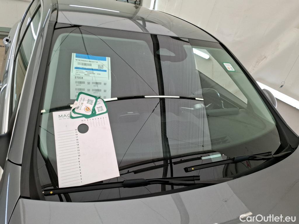  Mercedes  C-Klasse MERCEDES-BENZ Classe C Berline / 2021 / 4P / Berline C 220 d Avantgarde Line #1