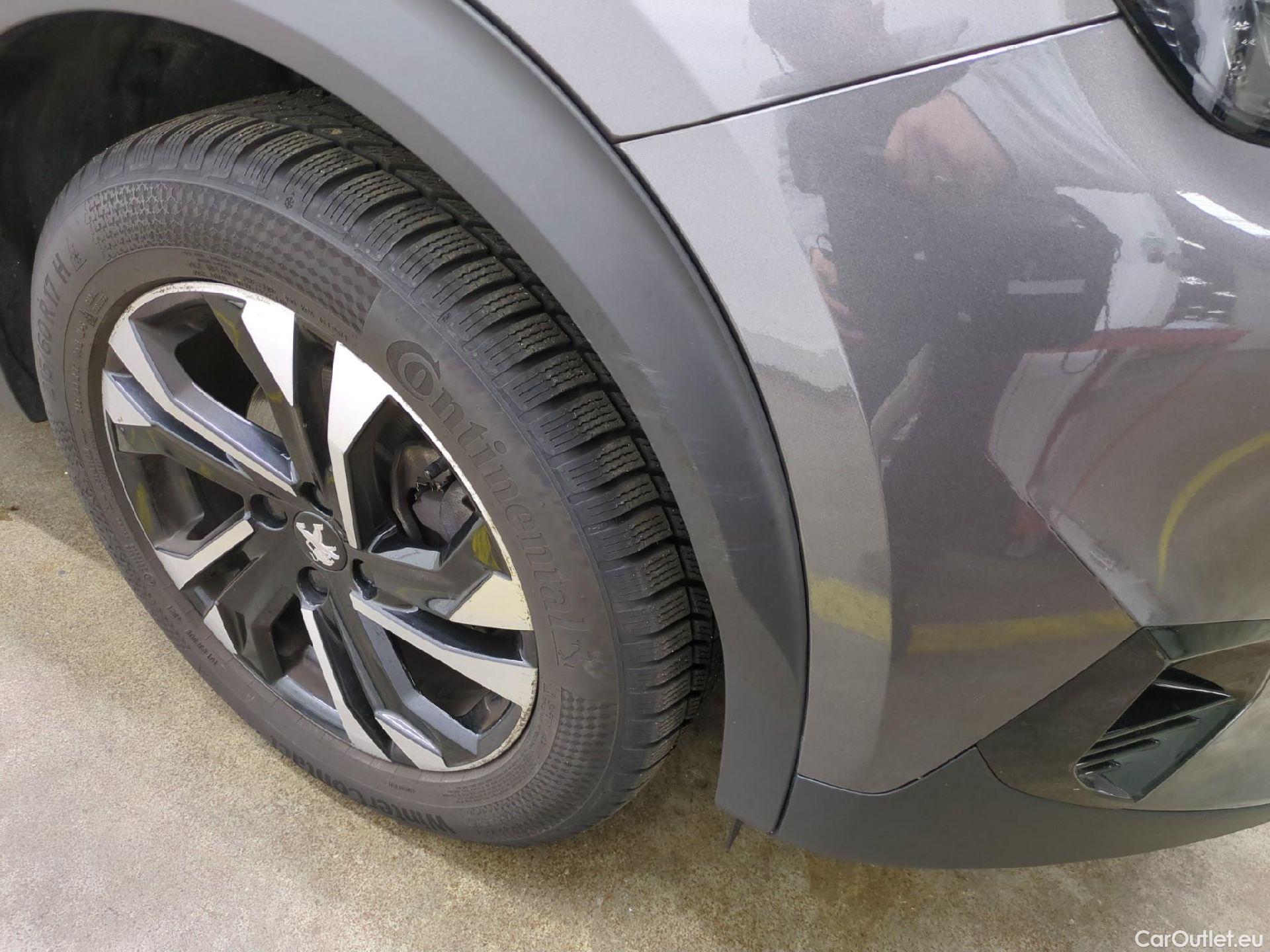  Peugeot  2008  Allure Business 1.2 PureTech 130CV BVM6 E6d #14