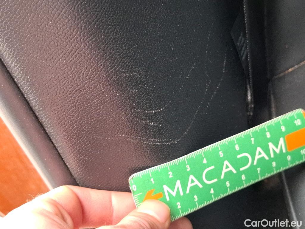  Peugeot  2008  Allure Business 1.2 PureTech 130CV BVM6 E6d #13