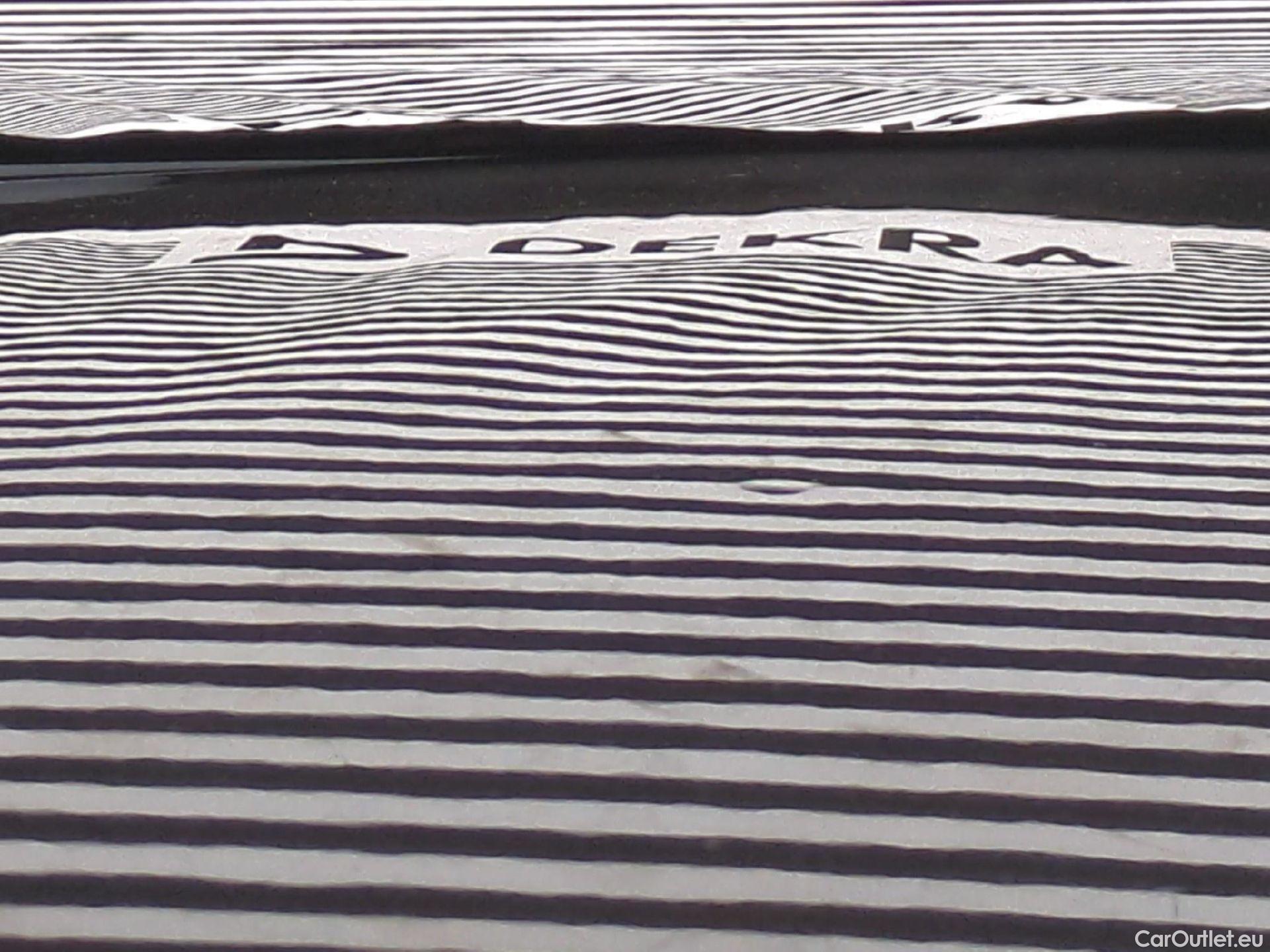  Peugeot  2008  Allure Business 1.2 PureTech 130CV BVM6 E6d #28