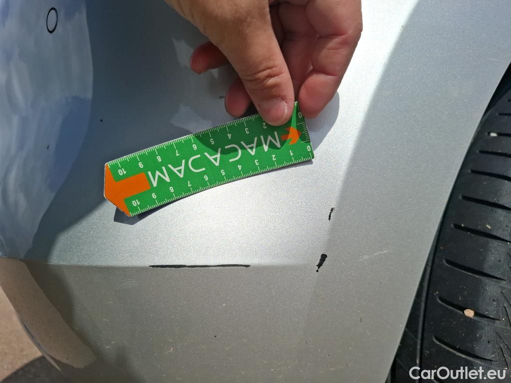  Nissan  Micra NISSAN  / 2016 / 5P / Berline IG-T 92 Business Edition #8