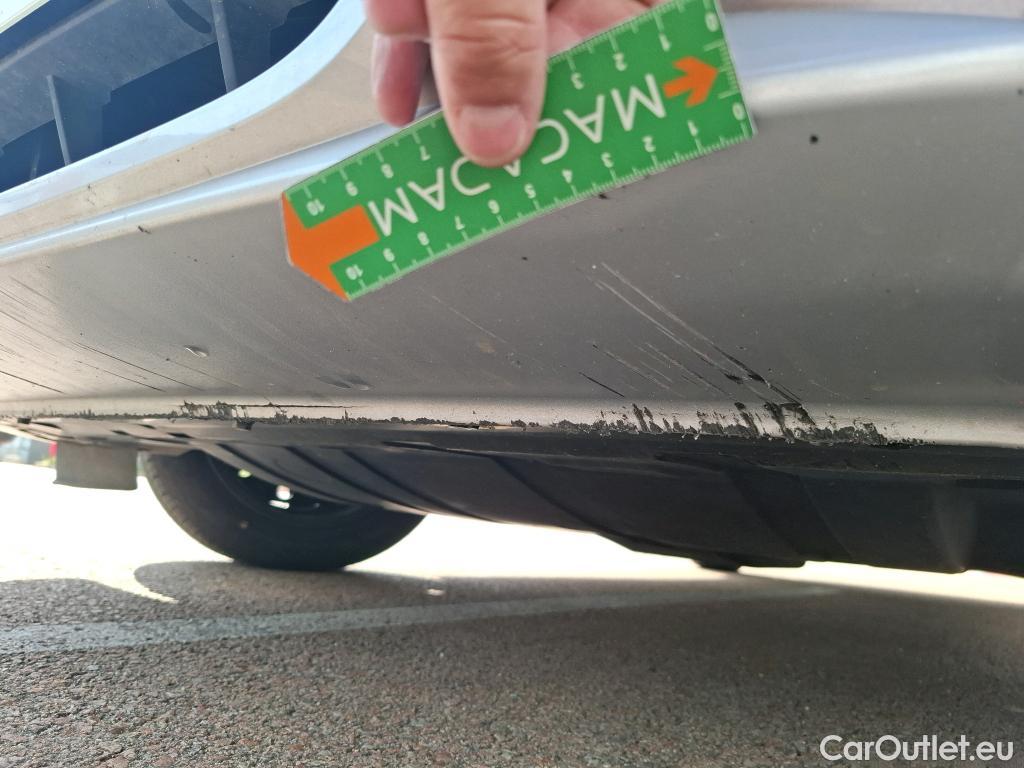  Nissan  Micra NISSAN  / 2016 / 5P / Berline IG-T 92 Business Edition #22