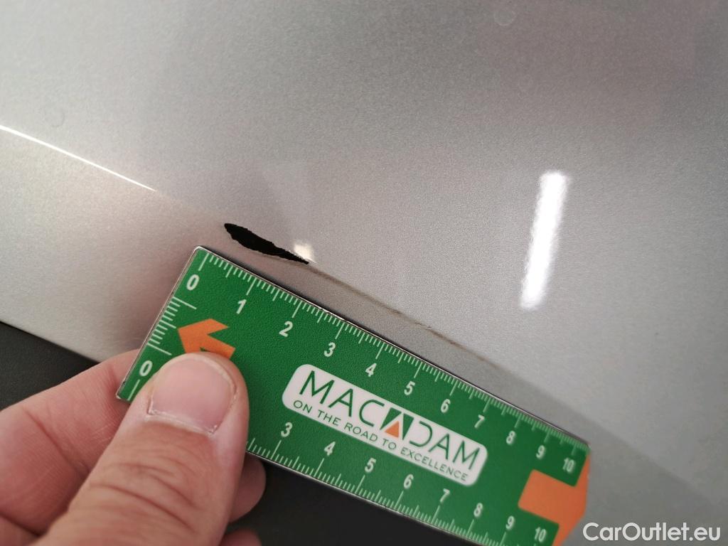  Opel  Crossland  X Business Elegance 1.2 Turbo 110CV BVM6 E6d #29