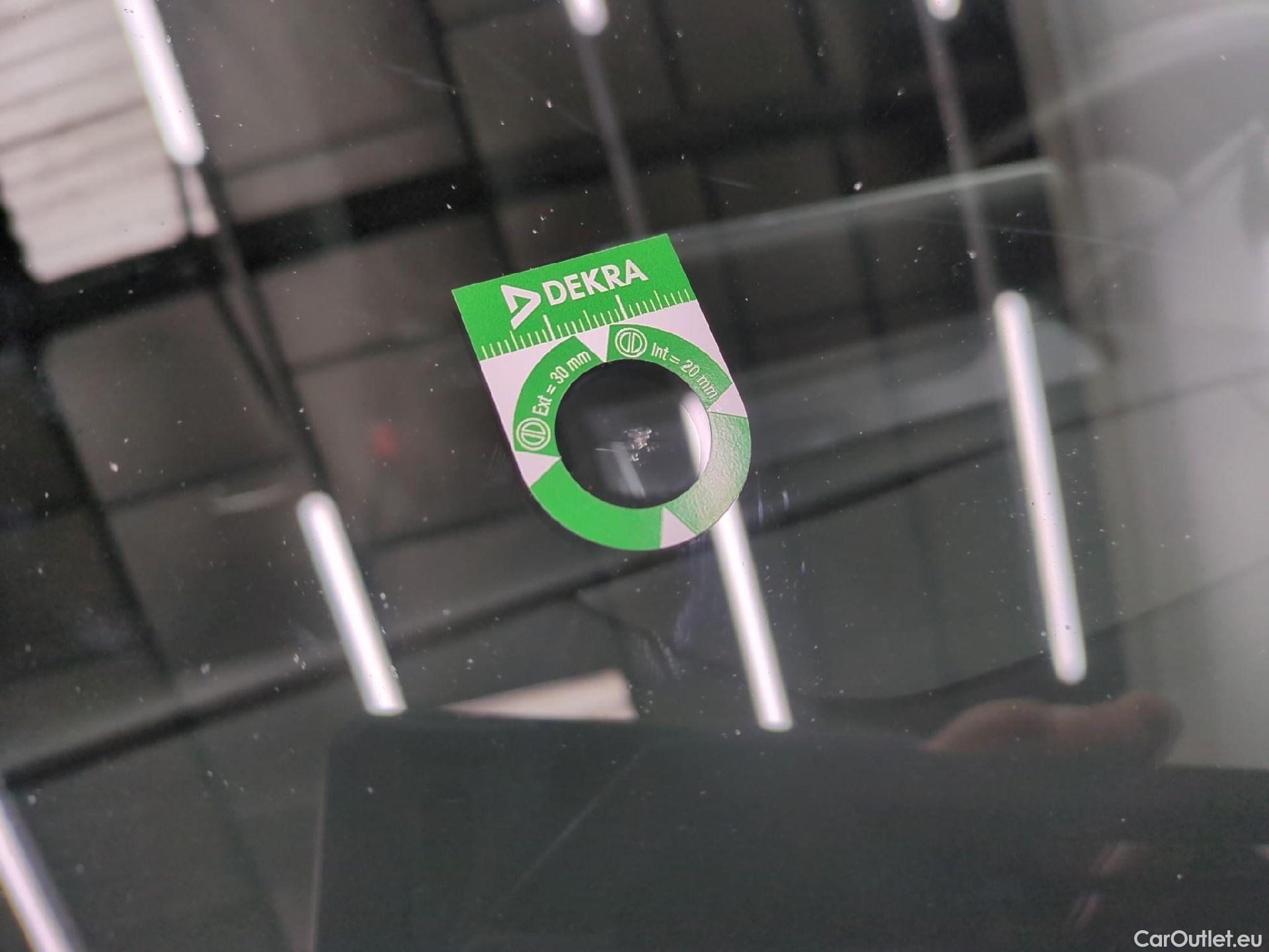  Nissan  Juke NISSAN  / 2019 / 5P / Crossover Hybrid 143 Business+ #2