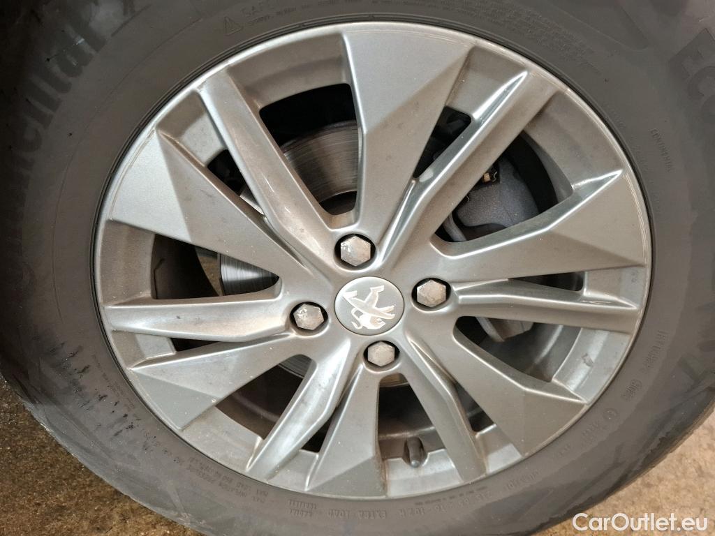  Peugeot  2008  Active Business 1.2 PureTech 130CV BVM6 E6d #14