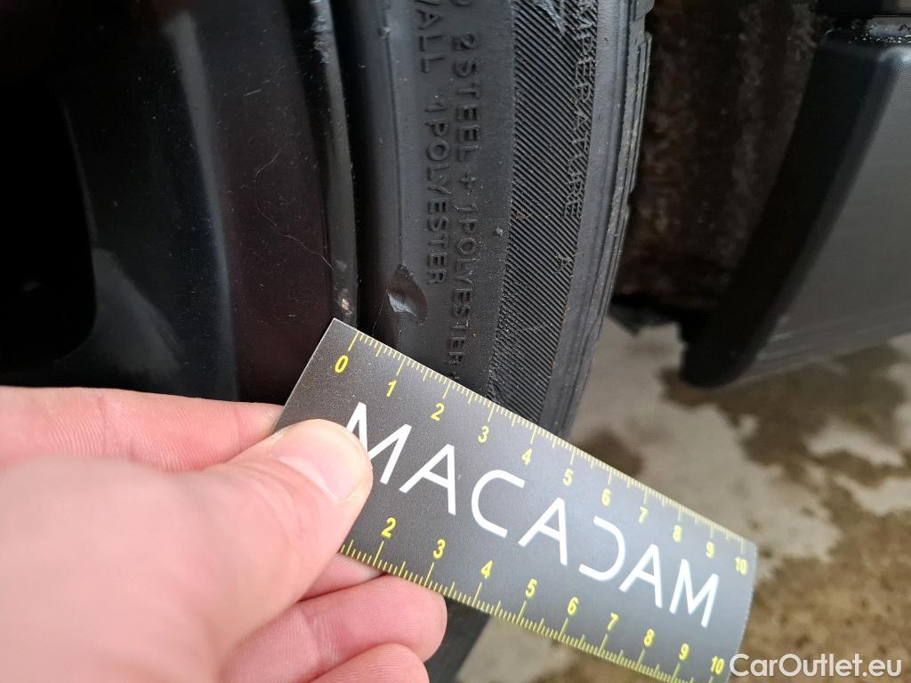  Mini  Mini   / 2021 / 3P / Berline Cooper S Edition Camden 178 BVA7 #2