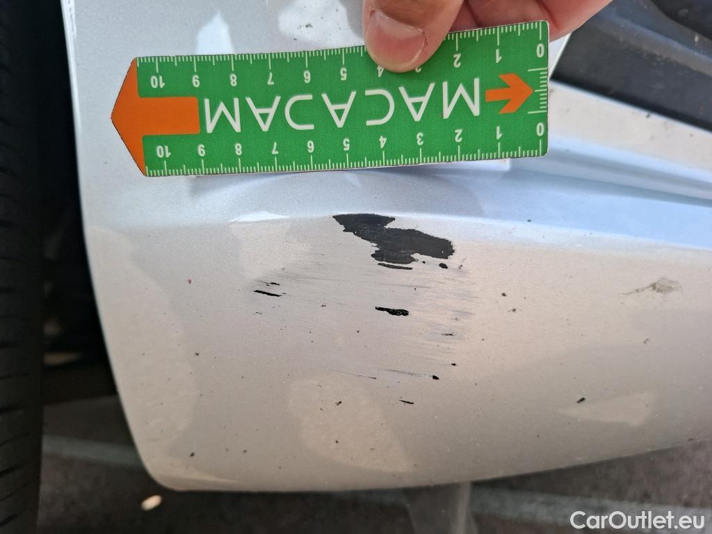  Nissan  Micra NISSAN  / 2016 / 5P / Berline IG-T 92 Business Edition #20