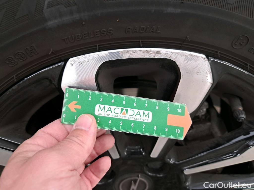  Opel  Crossland  X Business Elegance 1.2 Turbo 110CV BVM6 E6d #13