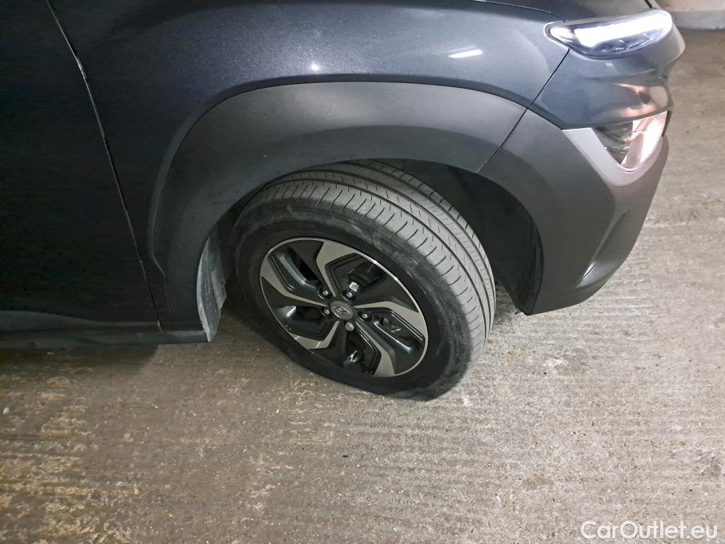  Land Rover  Discovery HYUNDAI Kona / 2020 / 5P / SUV 1.6 Hybrid 141 DCT-6 Intuitive HEV #1