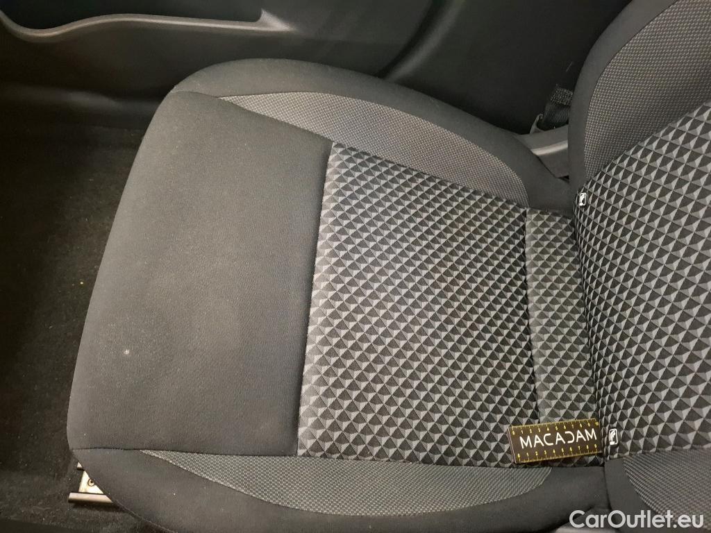  Nissan  Micra NISSAN  / 2016 / 5P / Berline IG-T 92 Acenta / VO RECONDITIONNE / PHOTOS AVANT RECONDITIONNEMENT #6