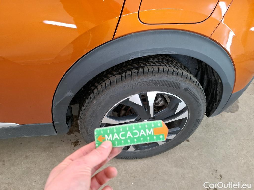  Peugeot  2008  Allure Business 1.2 PureTech 130CV BVM6 E6d #30