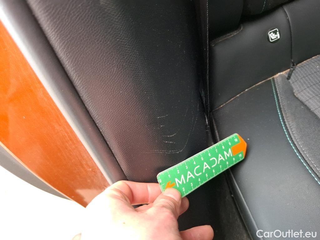  Peugeot  2008  Allure Business 1.2 PureTech 130CV BVM6 E6d #12