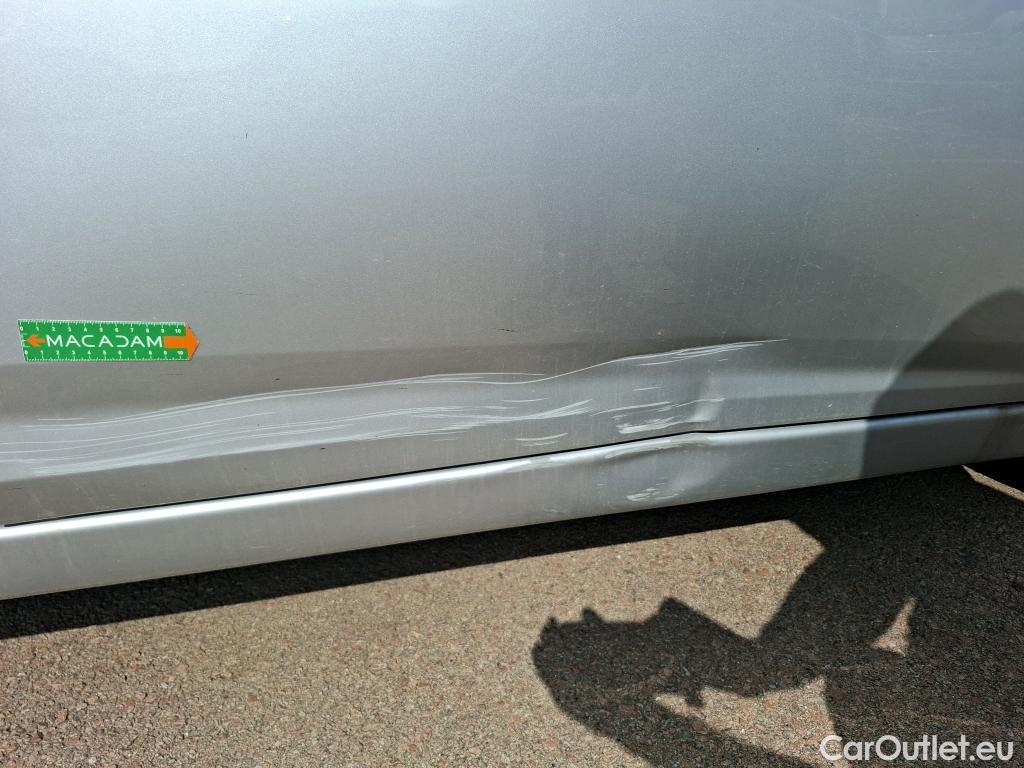  Nissan  Micra NISSAN  / 2016 / 5P / Berline IG-T 92 Business Edition #3