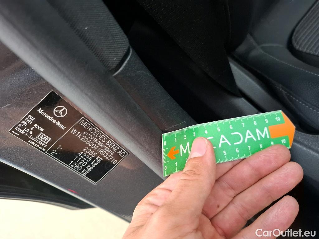  Mercedes  C-Klasse MERCEDES-BENZ Classe C Berline / 2021 / 4P / Berline C 220 d Avantgarde Line #12