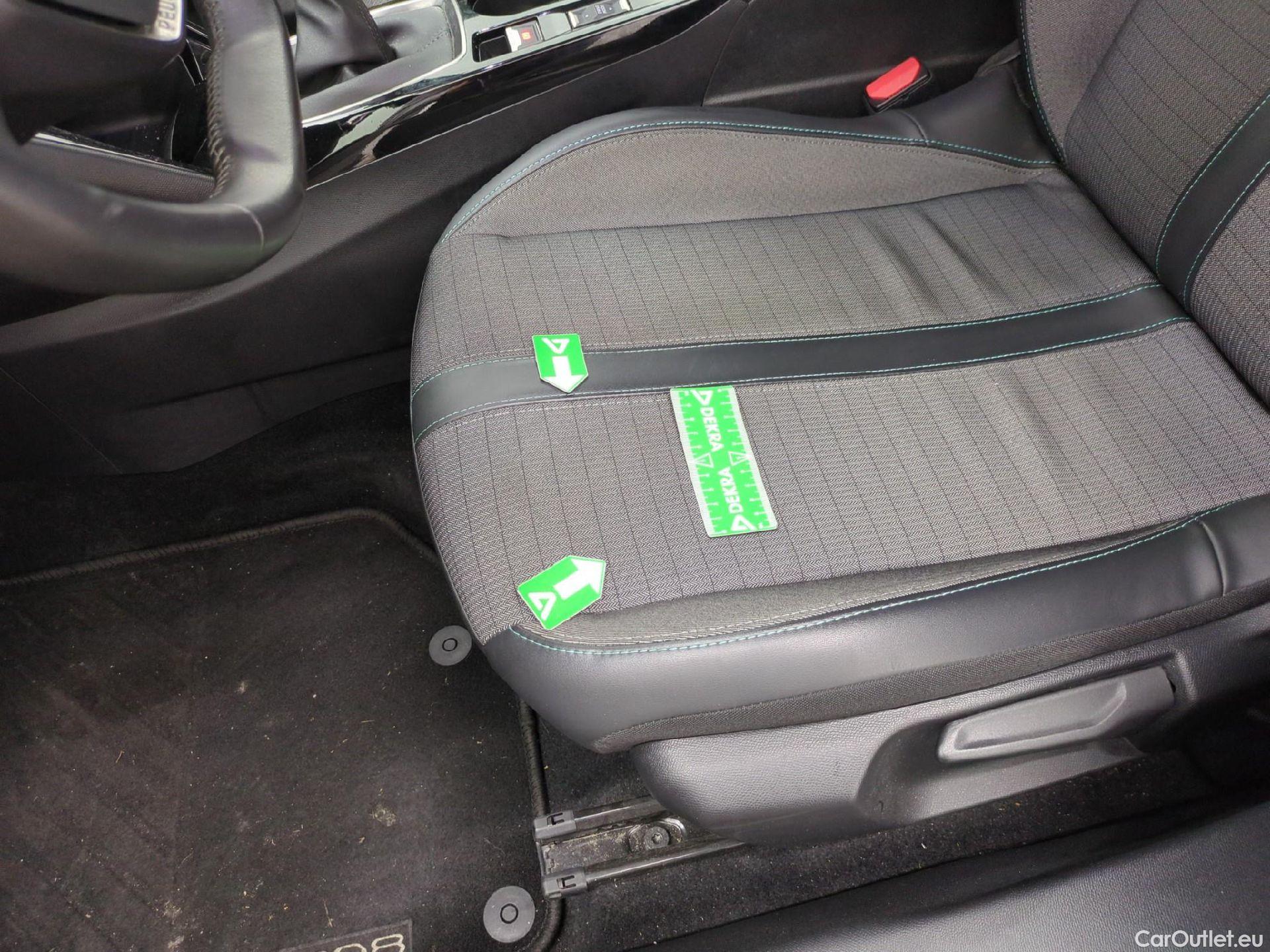  Peugeot  2008  Allure Business 1.2 PureTech 130CV BVM6 E6d #1