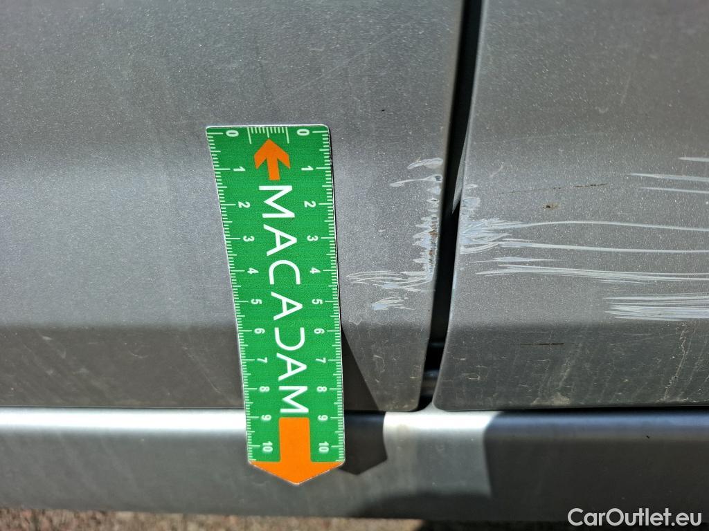  Nissan  Micra NISSAN  / 2016 / 5P / Berline IG-T 92 Business Edition #11