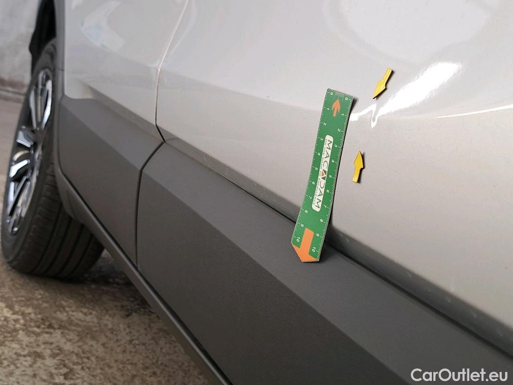  Opel  Crossland  X Business Elegance 1.2 Turbo 110CV BVM6 E6d #25