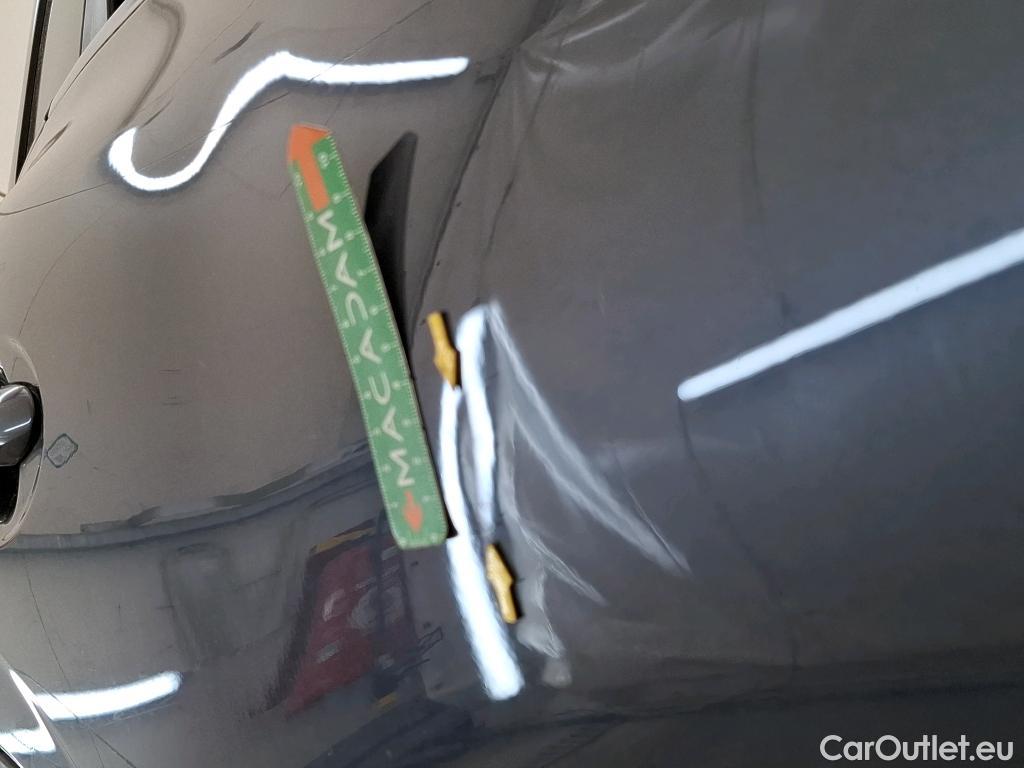  Renault  Kadjar RENAULT  / 2018 / 5P / Crossover Business Blue dCi 115 EDC #16