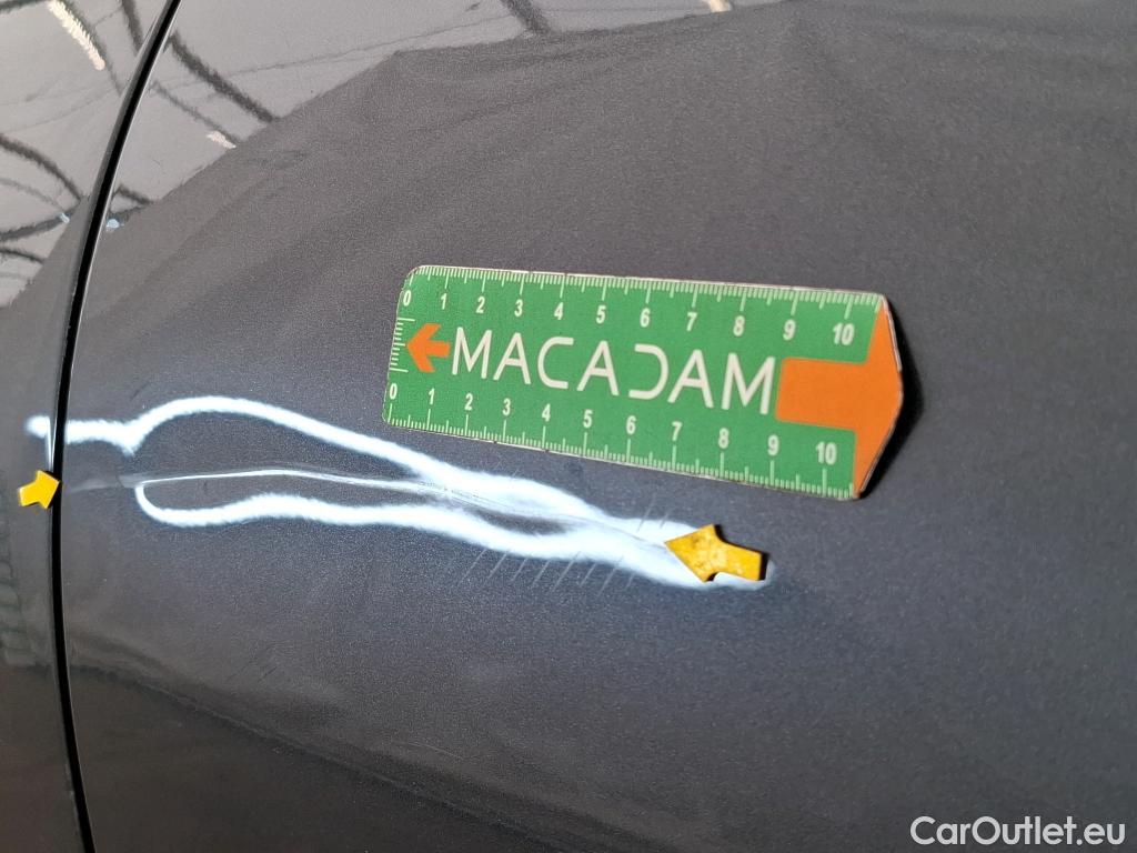  Renault  Kadjar RENAULT  / 2018 / 5P / Crossover Business Blue dCi 115 EDC #3