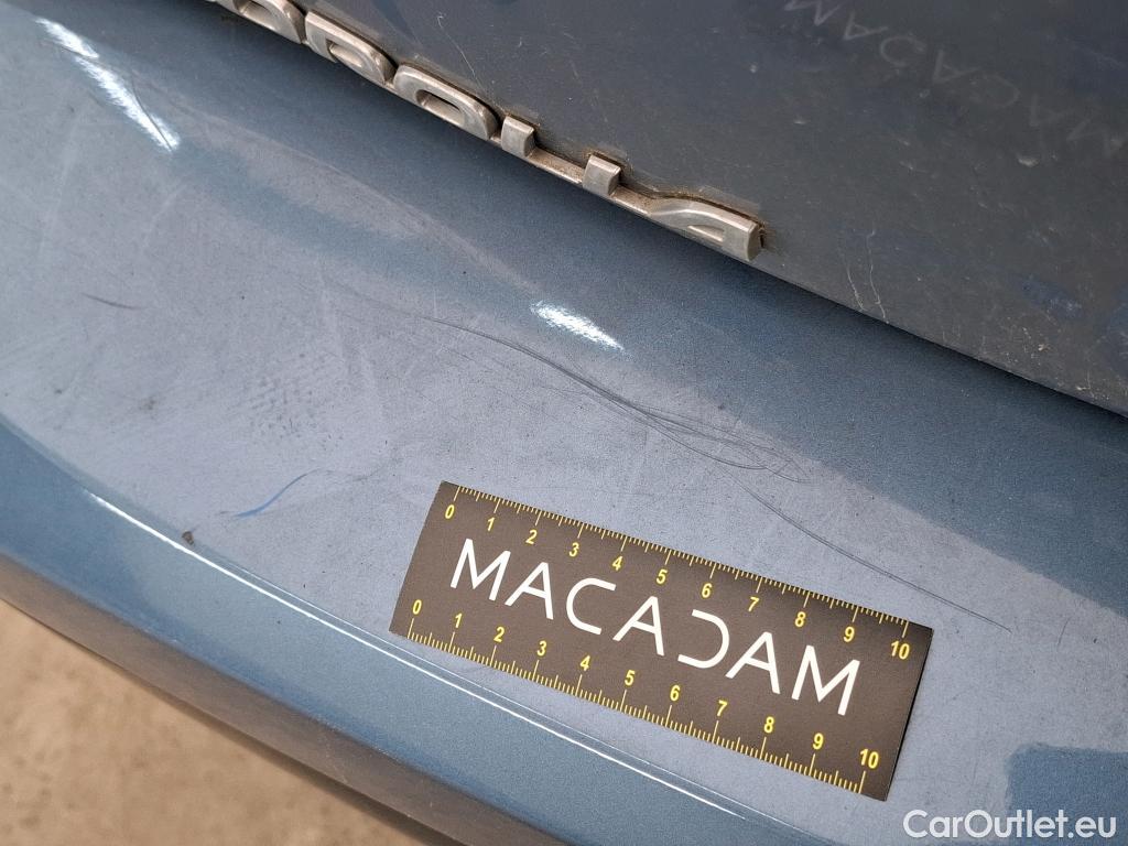  Toyota  Corolla TOYOTA  / 2018 / 5P / Berline Hybride 122h Dynamic Business Stage Acad #5