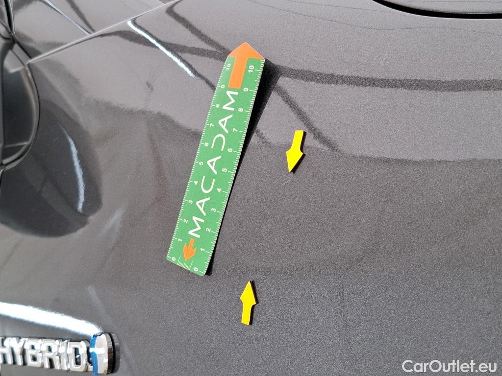  Toyota  Yaris TOYOTA  Hybride / 2019 / 5P / Berline Hybride 116h Iconic #16