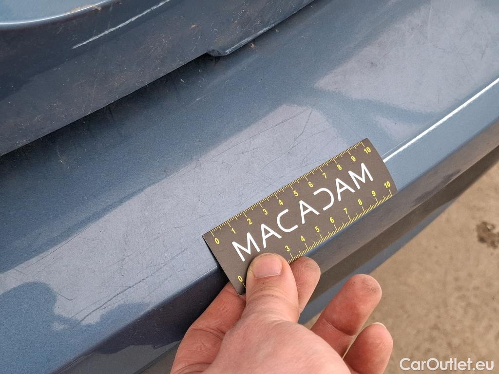  Toyota  Corolla TOYOTA  / 2018 / 5P / Berline Hybride 122h Dynamic Business Stage Acad #6