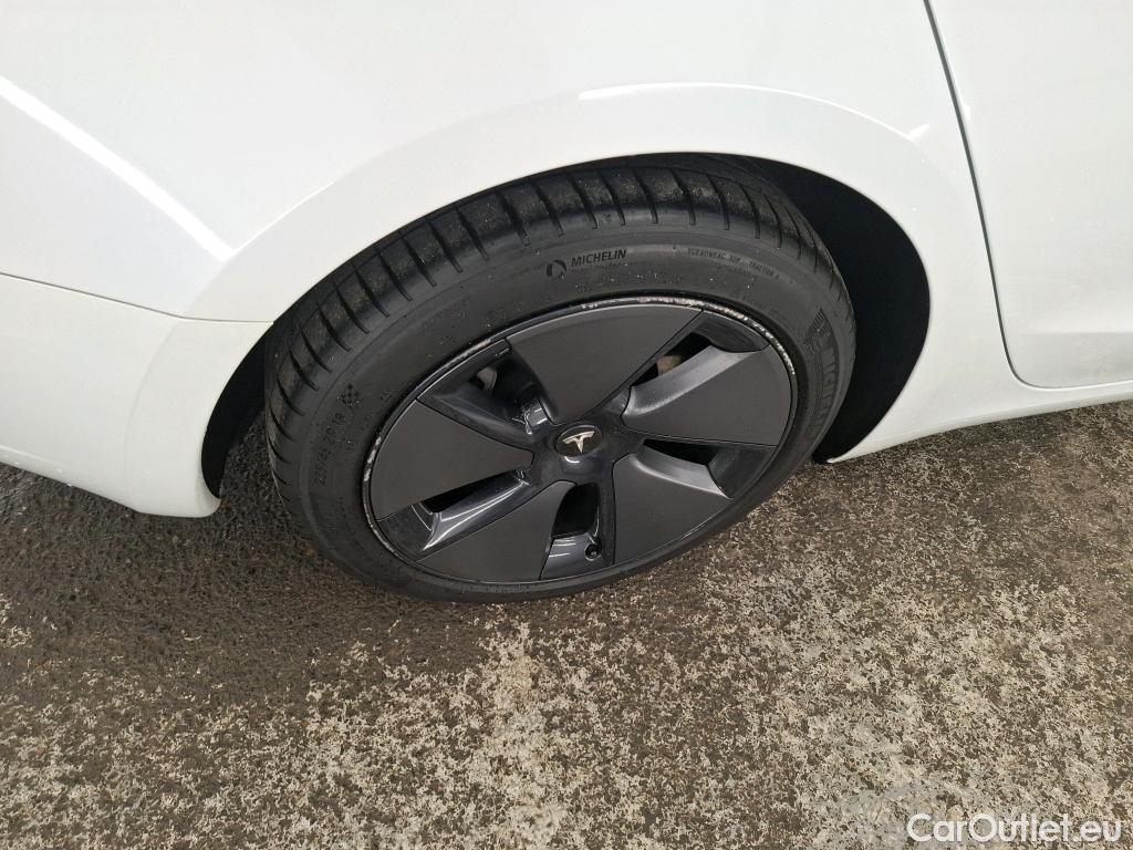  Tesla  Model 3 TESLA  / 2018 / 4P / Berline - / VO RECONDITIONNE - PHOTOS AVANT RECONDITIONNEMENT #12