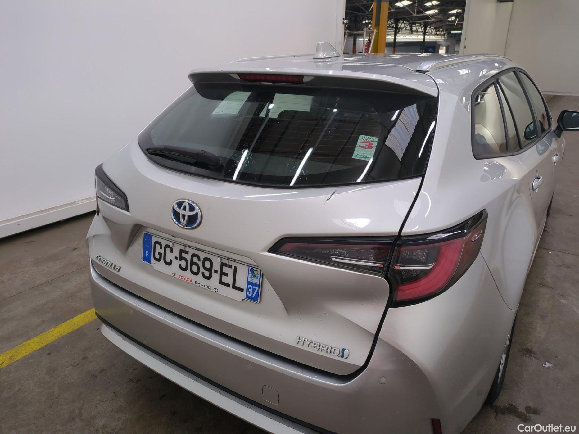  Toyota  Corolla TOYOTA  Touring Sports / 2018 / 5P / Break Hybride 122h Dynamic Business Stage Acad #34