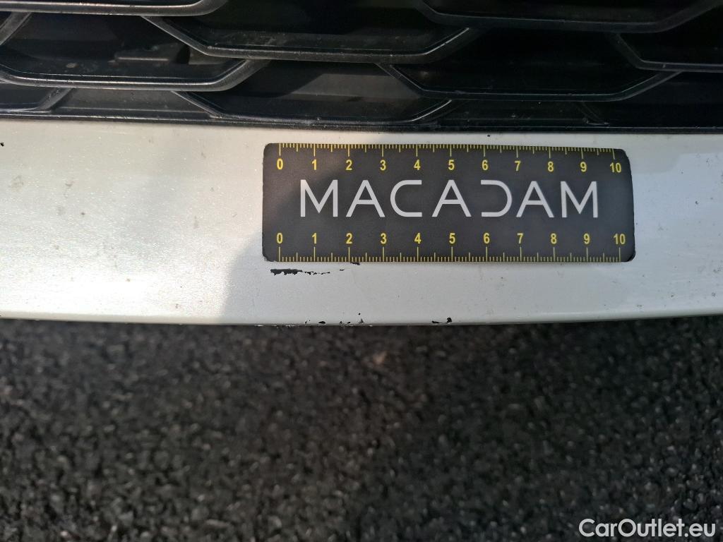  Toyota  Corolla TOYOTA  / 2018 / 5P / Berline Hybride 122h Dynamic Business #21