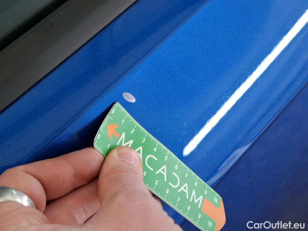  Volkswagen  T-ROC VOLKSWAGEN  / 2017 / 5P / SUV 1.5 TSI 150 EVO LOUNGE BUSINESS DSG7 #29