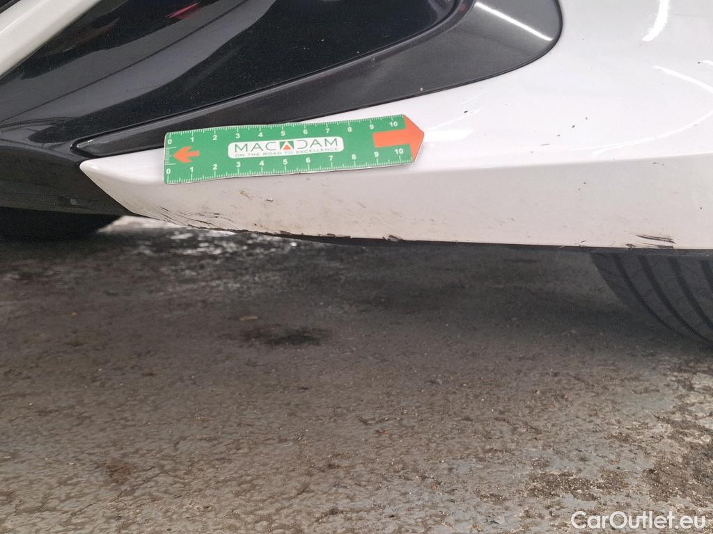  Toyota  Corolla TOYOTA  / 2018 / 5P / Berline Hybride 184h Design #11