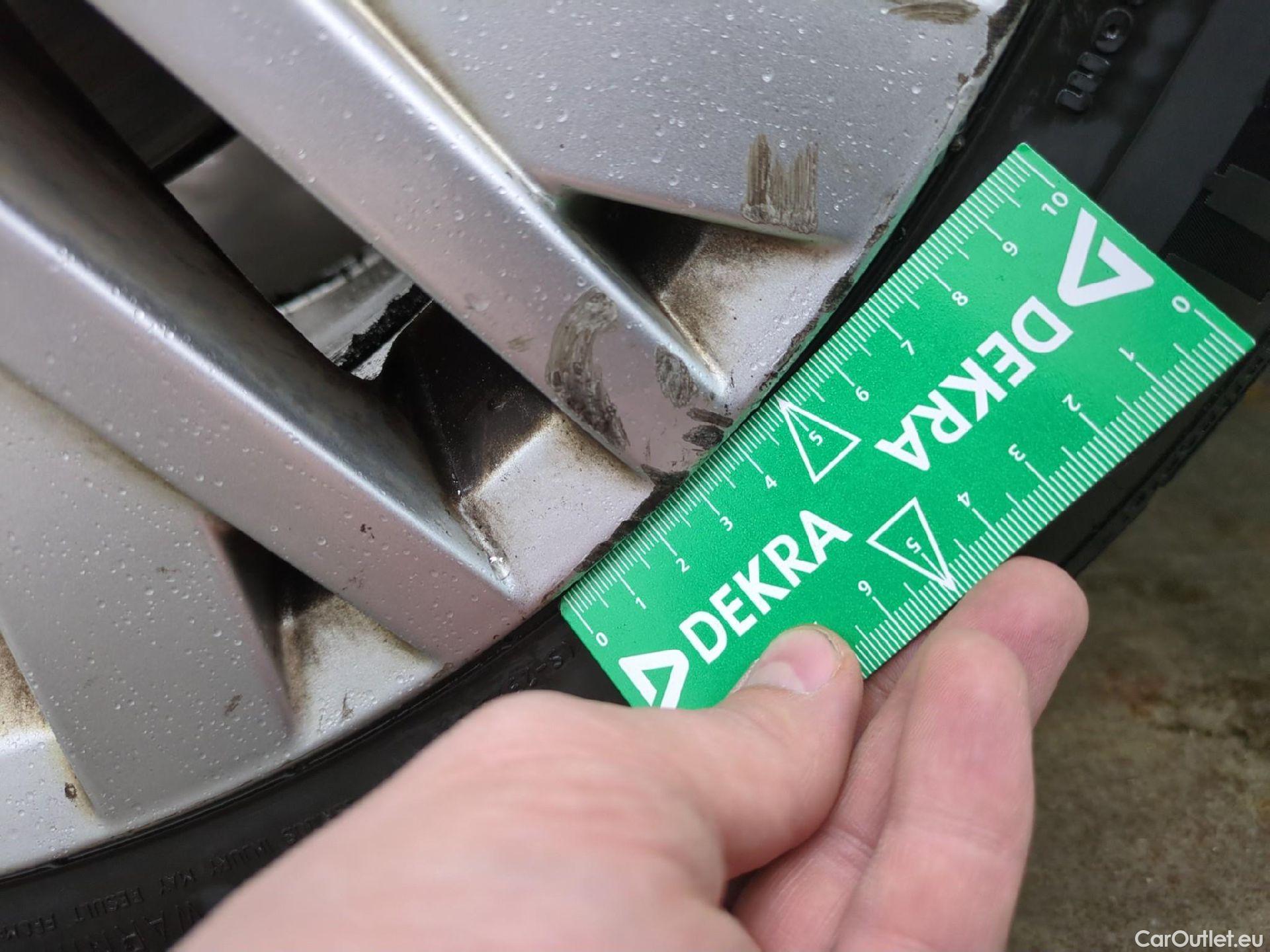  Volkswagen  Passat  Break Alltrack 4Motion 2.0 TDI 200CV BVA7 E6d #13