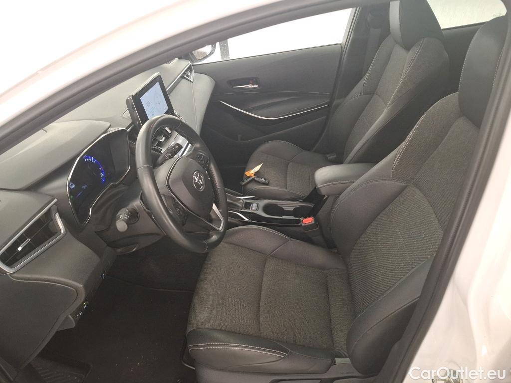  Toyota  Corolla TOYOTA  / 2018 / 5P / Berline Hybride 184h Design #26