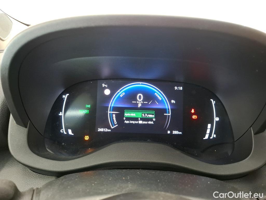  Toyota  Yaris TOYOTA  Hybride / 2019 / 5P / Berline Hybride 116h Design #45