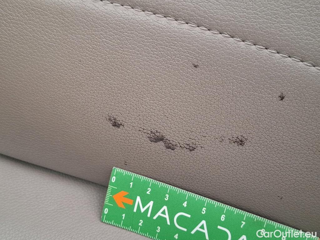  Toyota  Yaris TOYOTA  Hybride / 2019 / 5P / Berline Hybride 116h Iconic #12