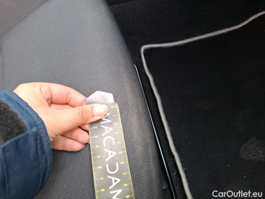  Toyota  Corolla TOYOTA  / 2018 / 5P / Berline Hybride 122h Dynamic Business #14