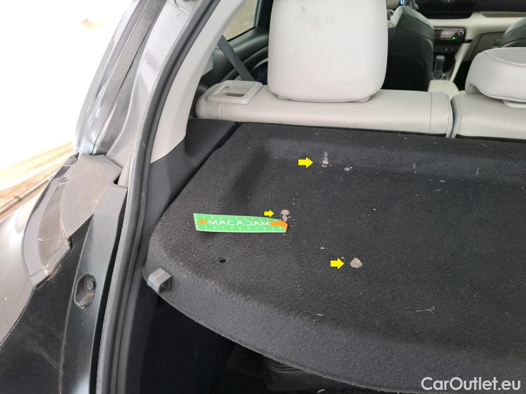  Toyota  Yaris TOYOTA  Hybride / 2019 / 5P / Berline Hybride 116h Iconic #44