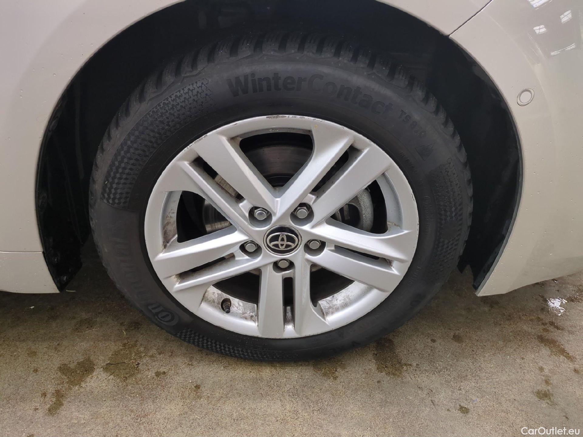  Toyota  Corolla TOYOTA  Touring Sports / 2018 / 5P / Break Hybride 122h Dynamic Business Stage Acad #15