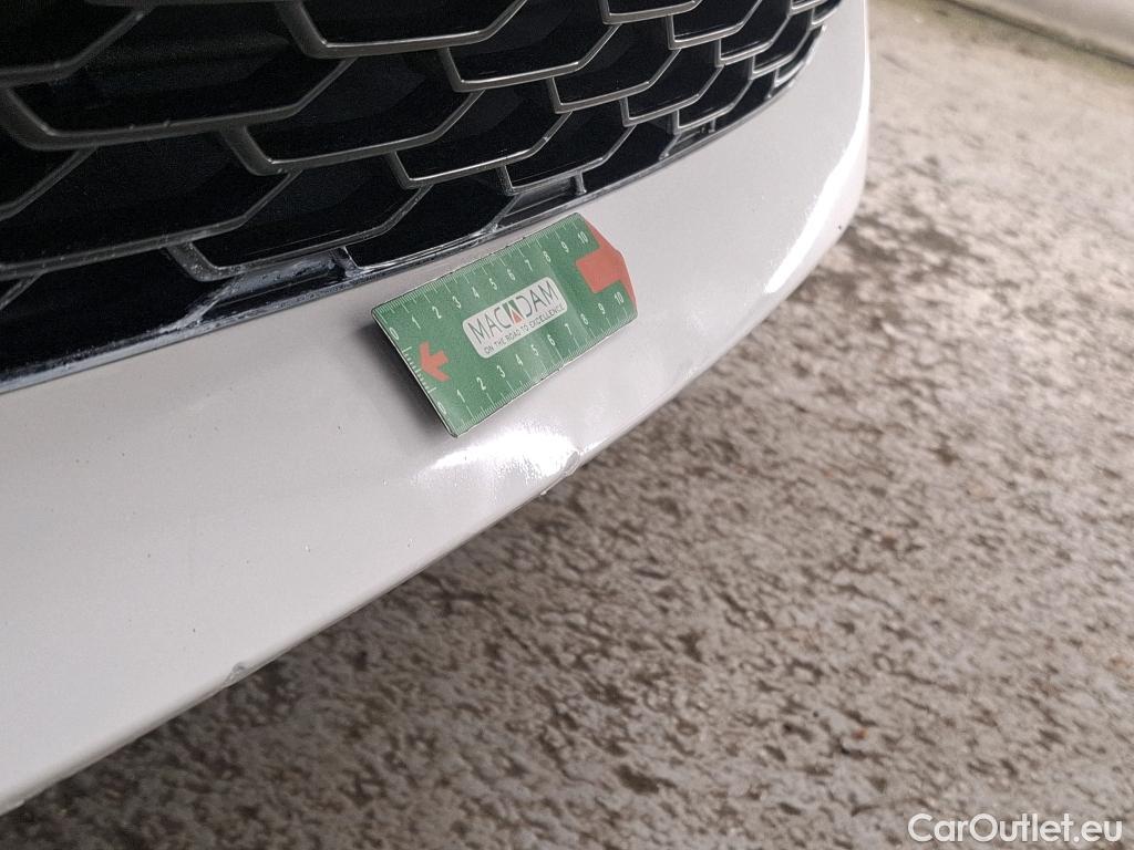  Toyota  Corolla TOYOTA  / 2018 / 5P / Berline Hybride 184h Design #7