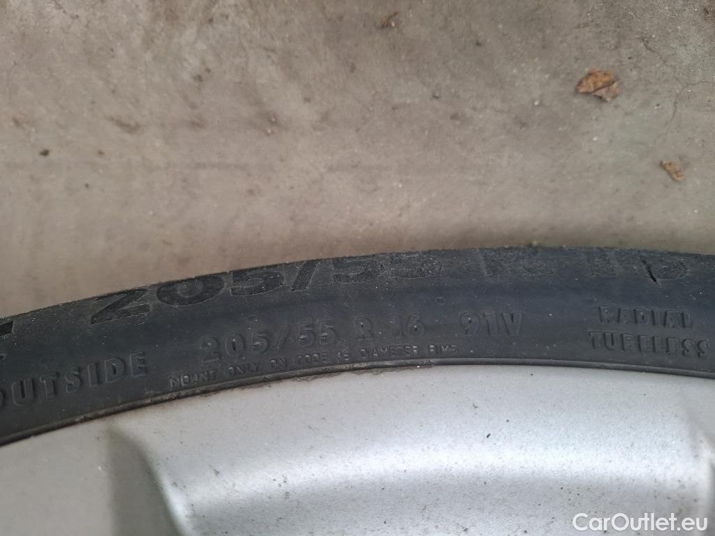  Toyota  Corolla TOYOTA  / 2018 / 5P / Berline Hybride 122h Dynamic Business Stage Acad #9